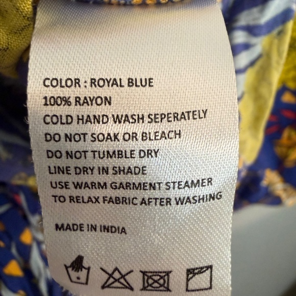 XIX Palms Honolulu Floral Wrap Blouse Size Small - Picture 9 of 10